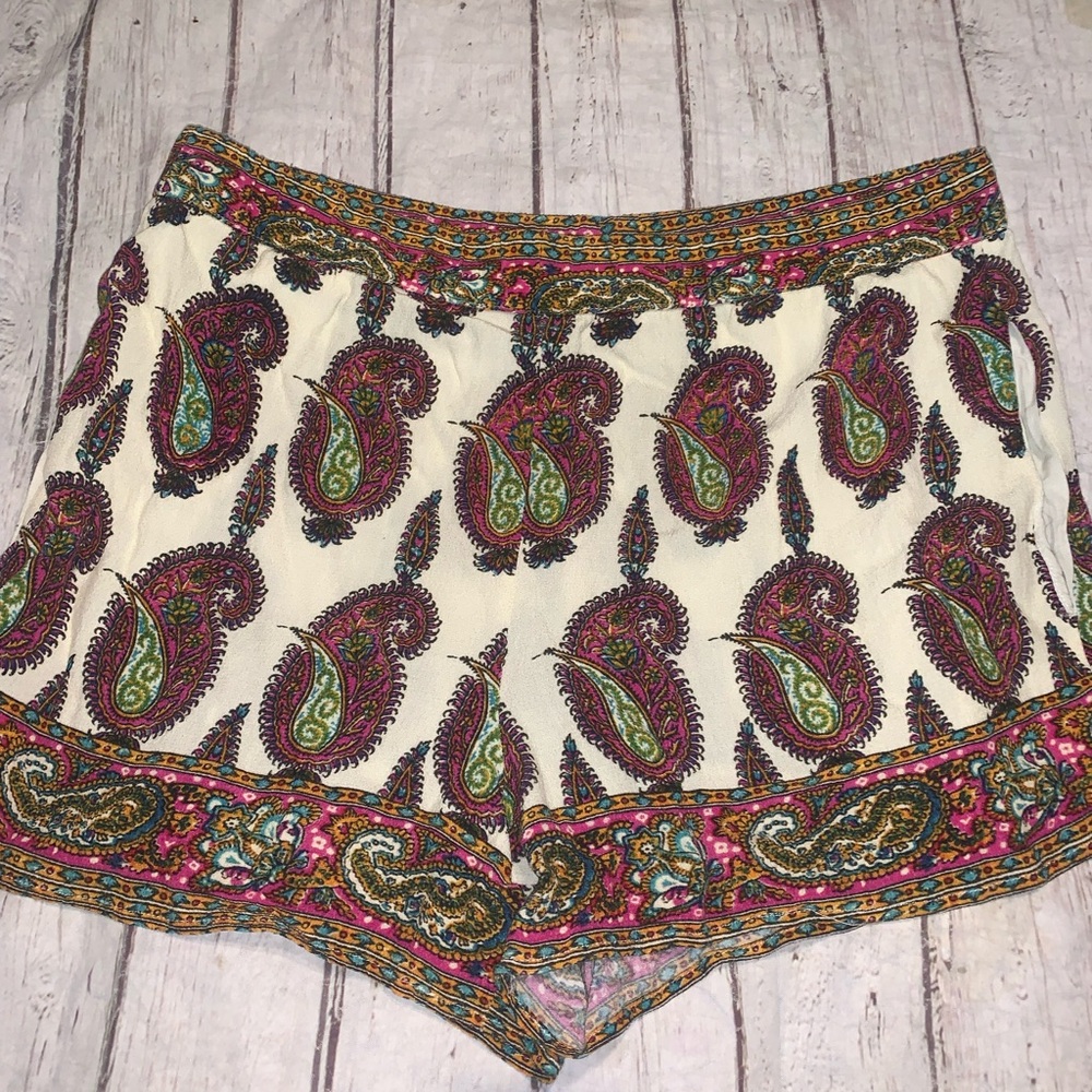 Anthropologie scarf paisley print casual shorts S - Picture 6 of 8